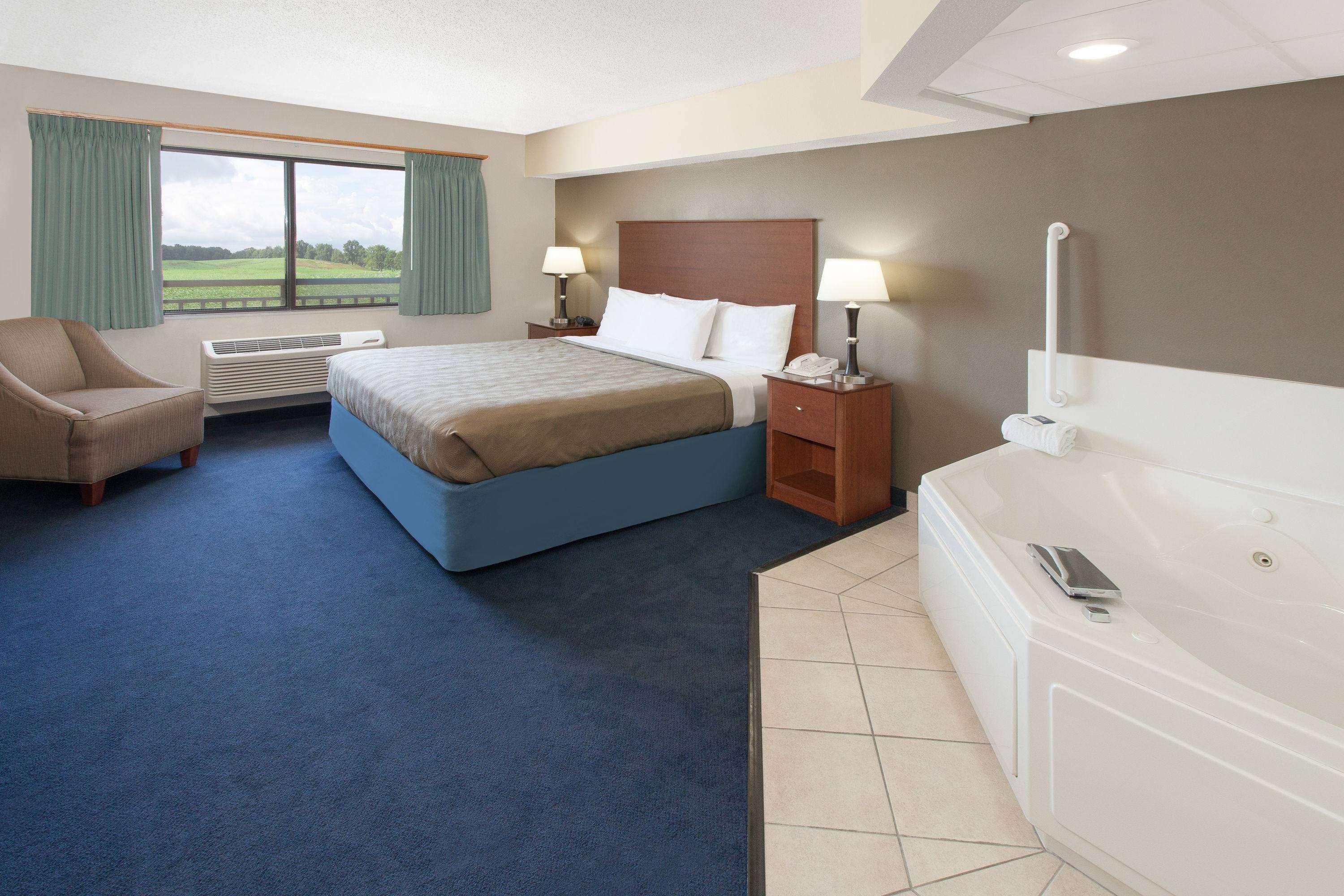 Americinn By Wyndham Webster City Exterior photo